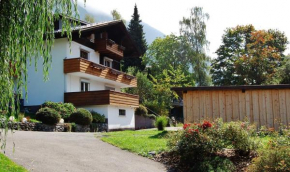 Haus Tisch